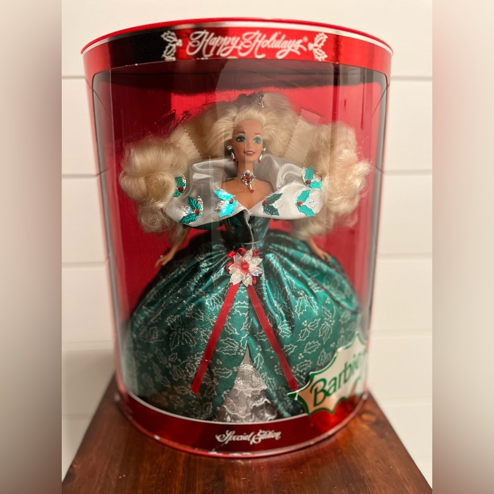 *Rare Barbie 1995 Hallmark Christmas